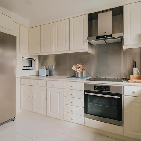 Antoine * Буаркуш