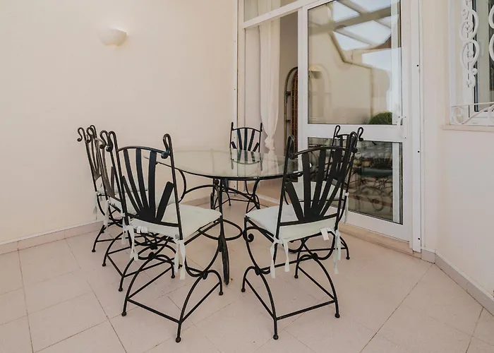 Antoine * 布阿尔库什